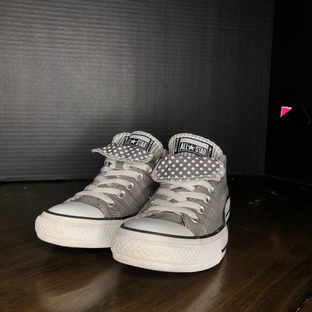 Women’s Grey Star & Stripe Converse